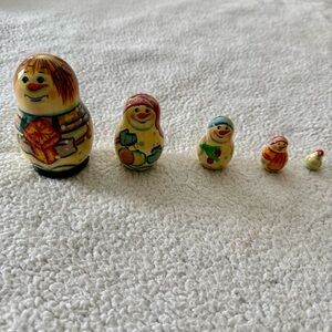 Vintage Wooden Nesting Dolls Snowman Family 3.5” Hand Painted Set Of 5